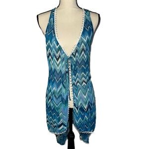 VENUS Blue and White Swim Coverup with Zigzag Pattern
